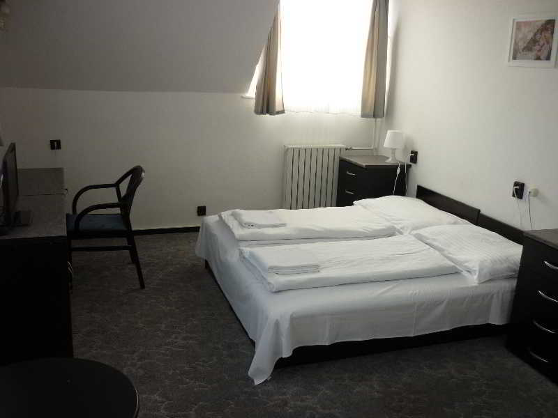 בודפשט Budai Hotel מראה חיצוני תמונה
